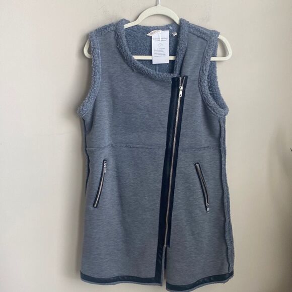 Soft Surroundings Gray Sherpa Vest S - Picture 1 of 8